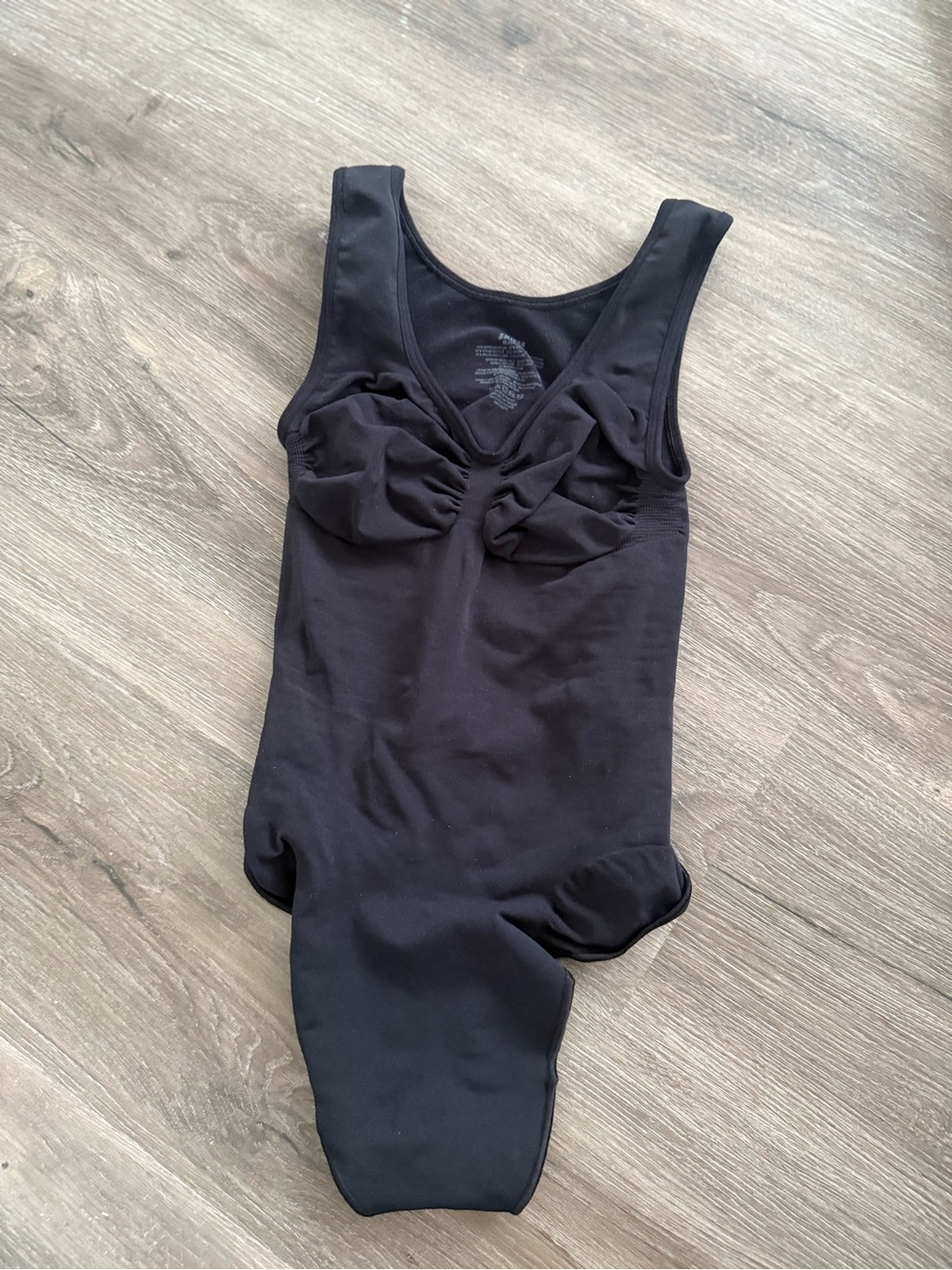 SKIMS SEAMLESS SCULPT THICK STRAPS WITH THONG BODYSUIT